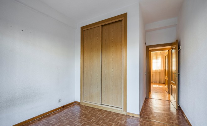 Sale · Apartment / Flat · MADRID · Alameda de Osuna