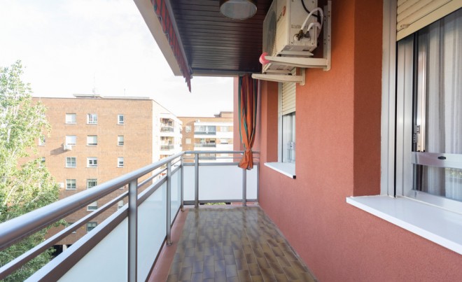 Venta · Apartamento / Piso · MADRID · Vista Alegre