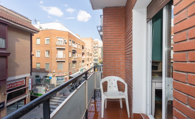 Sale · Apartment / Flat · MADRID · Bellas vistas