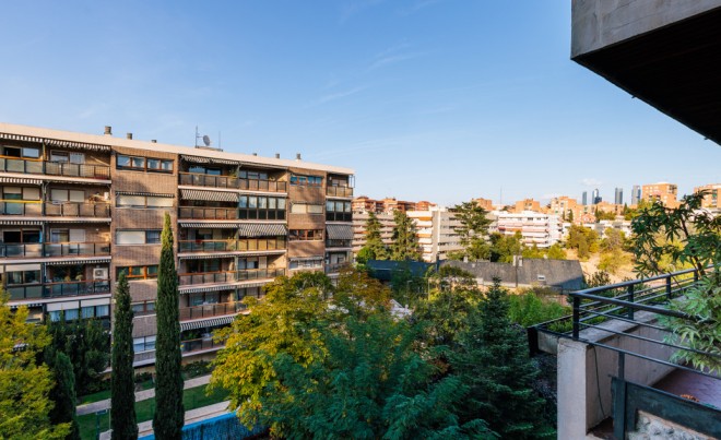 Revente · Appartement · MADRID · Puerta de Hierro