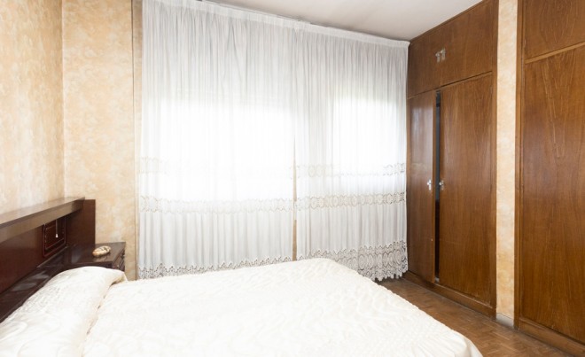 Sale · Apartment / Flat · MADRID · Lucero