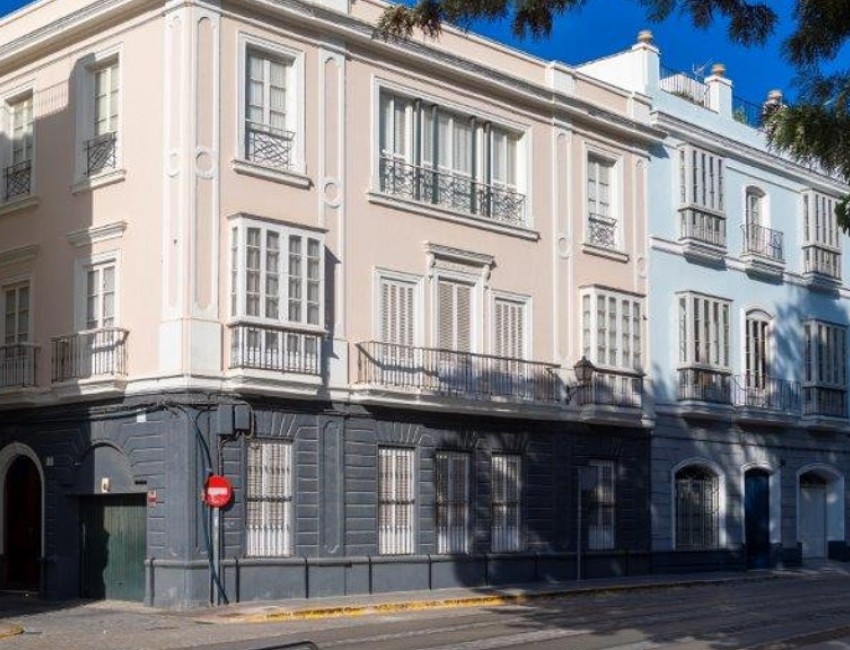 Venta · Casa unifamiliar · CÁDIZ · Centro Histórico Cádiz