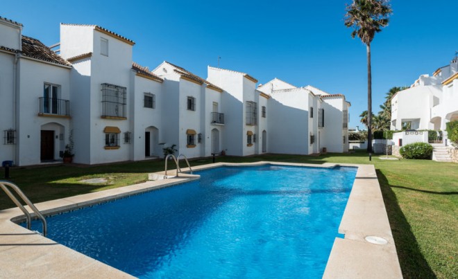 Sale · Bungalow / Townhouse / Detached / Terraced · Marbella · Las Chapas
