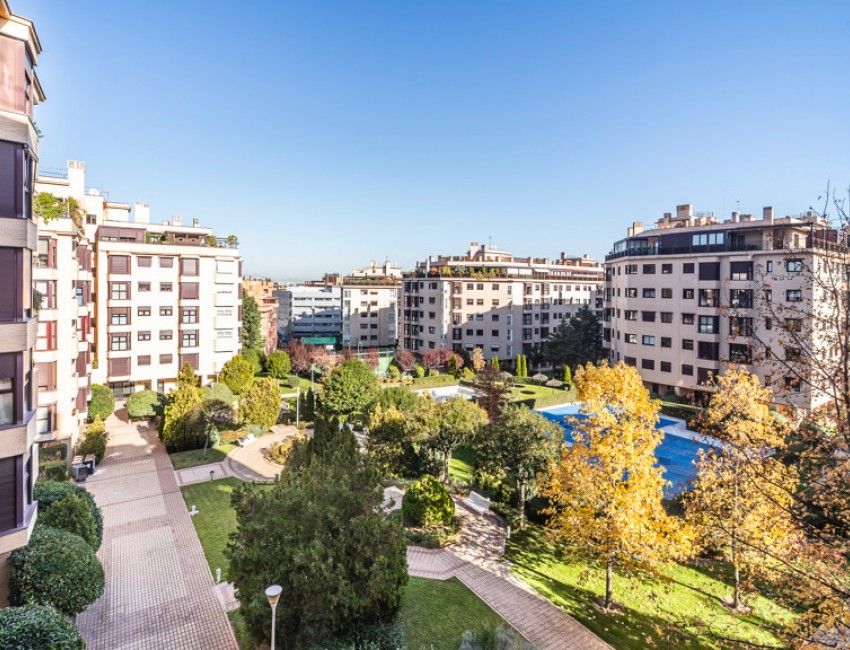 Venta · Apartamento / Piso · MADRID · Simancas