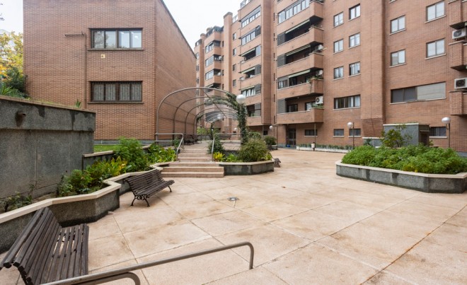 Venta · Apartamento / Piso · MADRID · Ciudad Universitaria