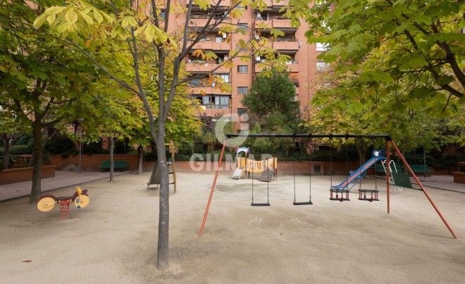 Venta · Apartamento / Piso · MADRID · Aluche