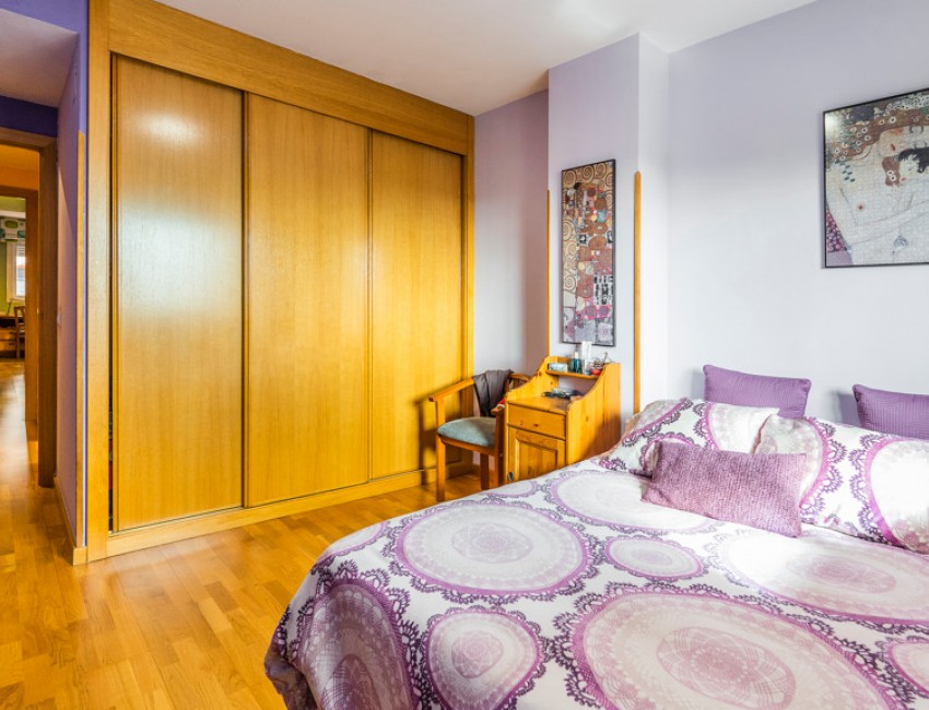 Sale · Apartment / Flat · MADRID · Rosas