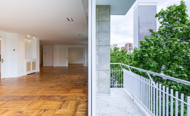 Sale · Apartment / flat · MADRID · El Viso