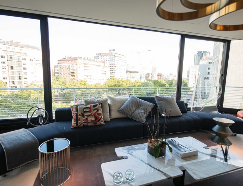 Sale · Apartment / flat · MADRID · Castillejos