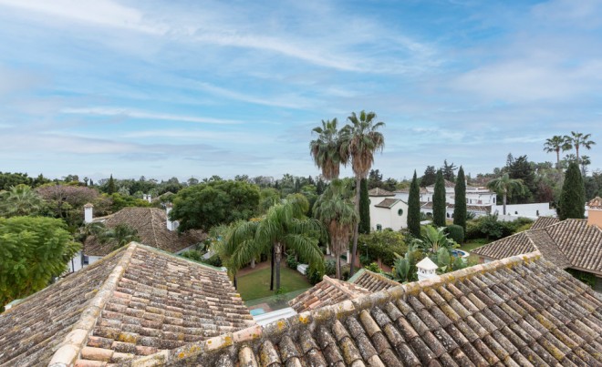 Revente · Villa · Marbella · Guadalmina Baja