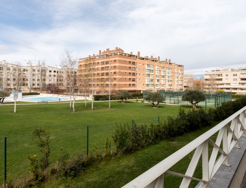 Revente · Appartement · MADRID · Rejas