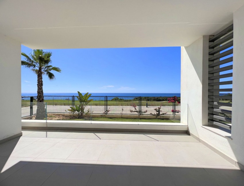 Sale · Apartment / Flat · La Alcaidesa · Costa del Sol