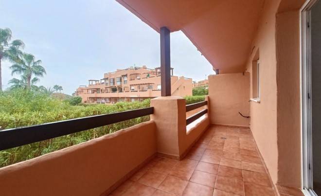 Sale · Apartment / Flat · Casares · Costa del Sol