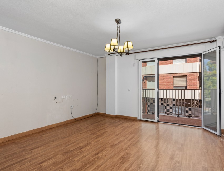Sale · Apartment / Flat · Torrevieja