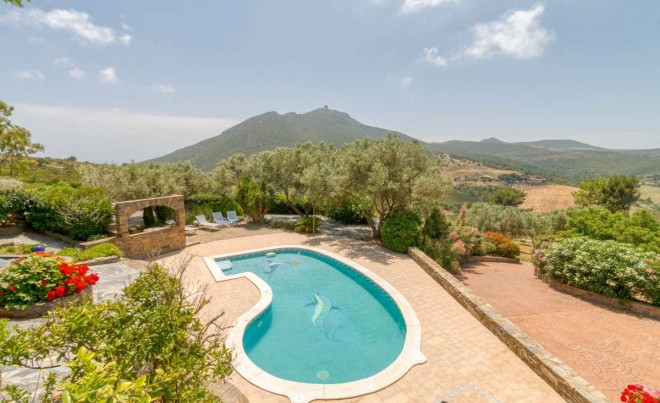 Venta · Villa / Chalet · Cadaqués