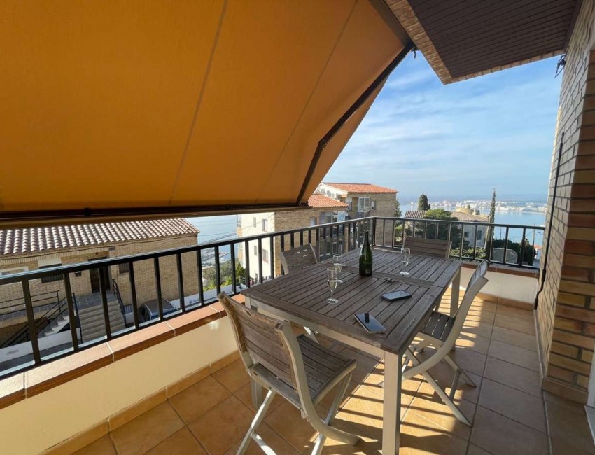 Venta · Villa / Chalet · Puig Rom