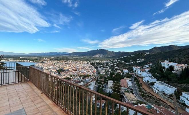 Venta · Villa / Chalet · Puig Rom