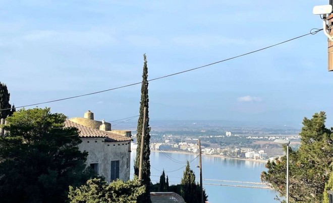 Venta · Villa / Chalet · Puig Rom