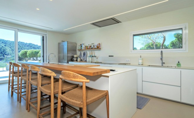 Revente · Villa · Llançà