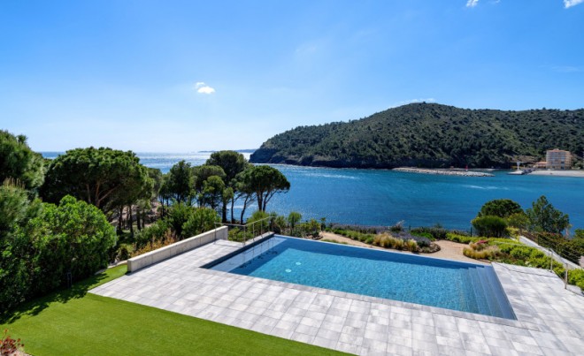 Revente · Villa · Llançà