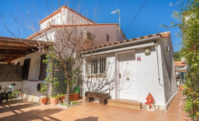 Venta · Villa / Chalet · Mas Mates