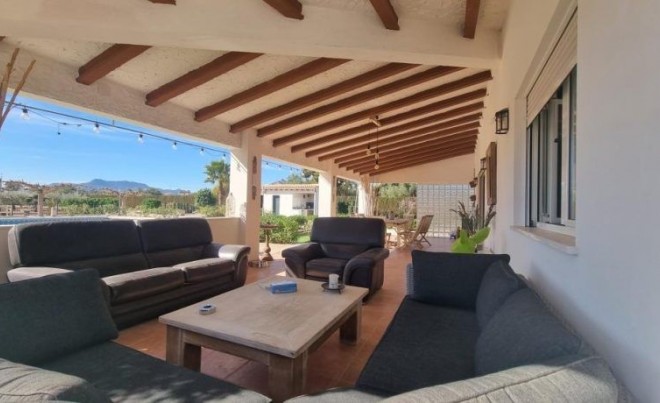 Venta · Villa / Chalet · Aspe