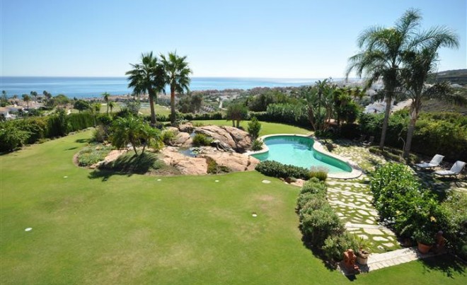 Venta · Villa / Chalet · La Duquesa · Costa del Sol