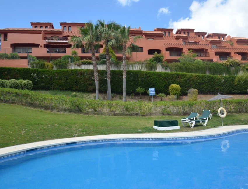 Sale · Apartment / Flat · Estepona · Costa del Sol