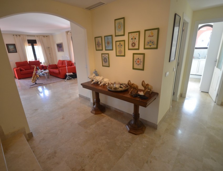 Sale · Apartment / Flat · Estepona · Costa del Sol