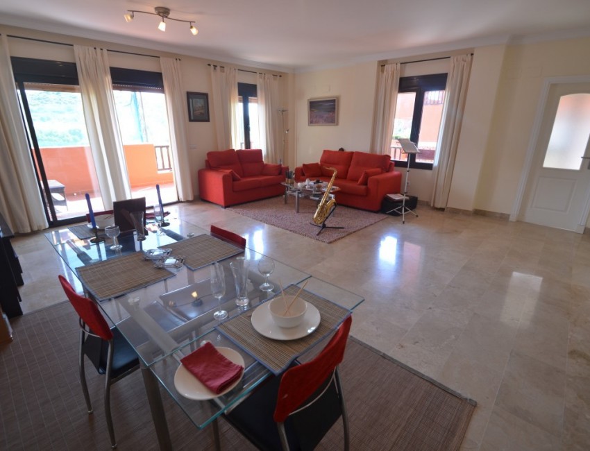 Sale · Apartment / Flat · Estepona · Costa del Sol