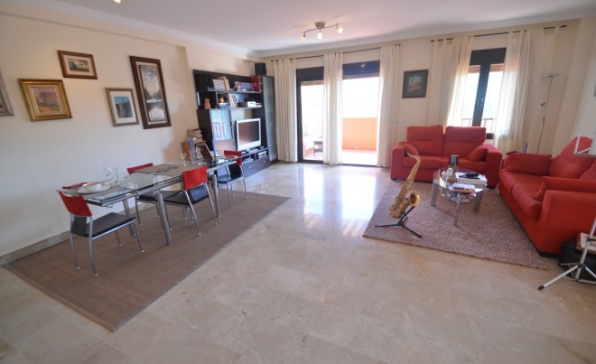 Sale · Apartment / Flat · Estepona · Costa del Sol