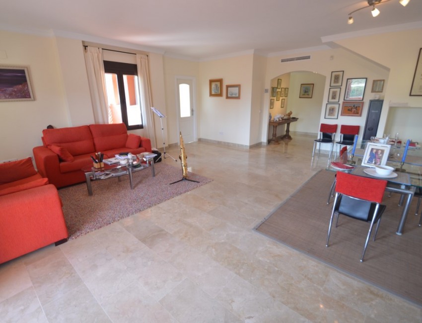 Sale · Apartment / Flat · Estepona · Costa del Sol