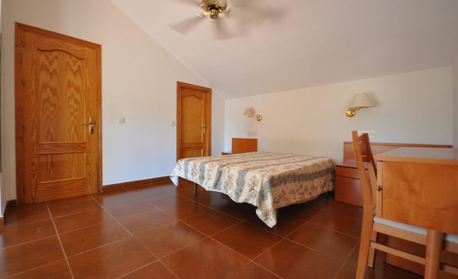 Sale · Villa · SAN PEDRO ALCÁNTARA · Costa del Sol