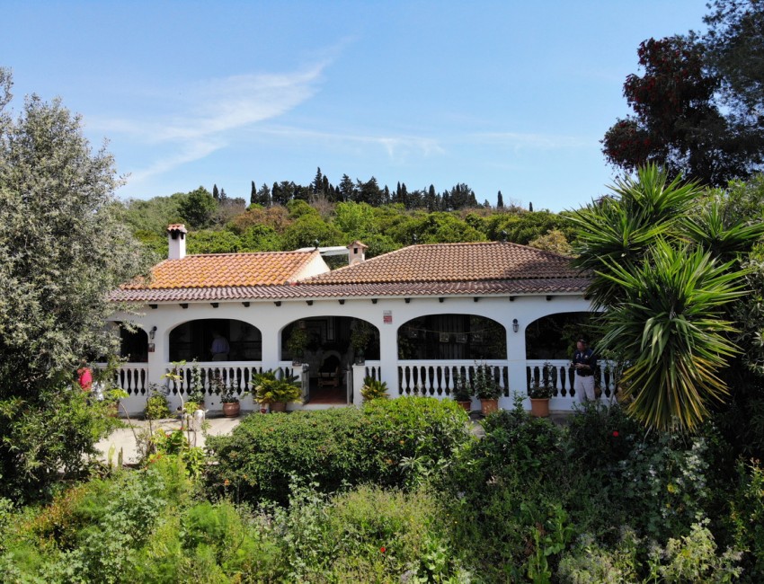 Revente · Villa · San Martín de Tesorillo · Costa del Sol