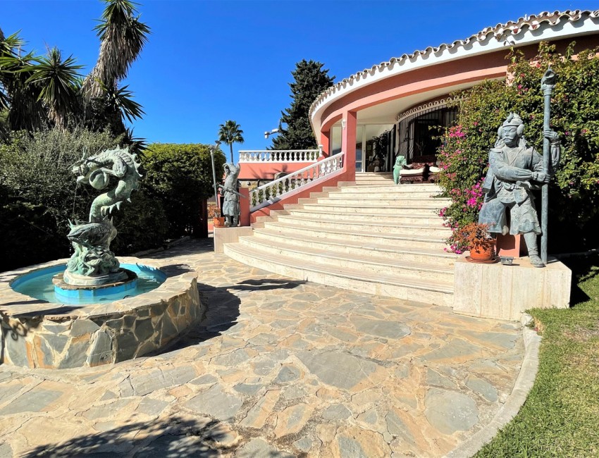 Venta · Villa / Chalet · Estepona · Costa del Sol