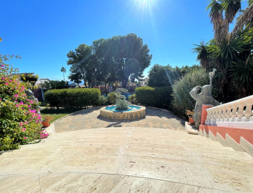 Venta · Villa / Chalet · Estepona · Costa del Sol