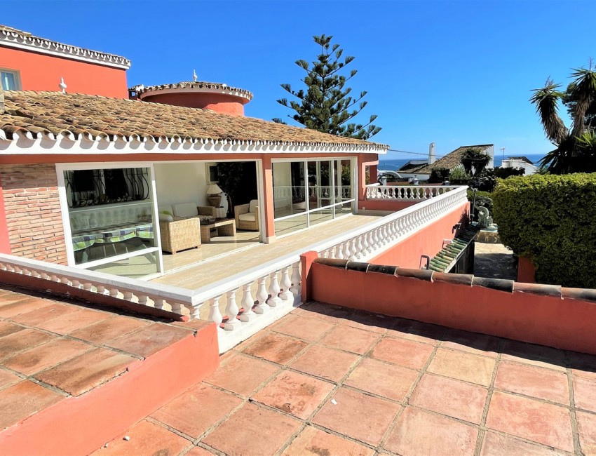 Venta · Villa / Chalet · Estepona · Costa del Sol