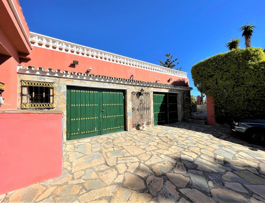 Venta · Villa / Chalet · Estepona · Costa del Sol