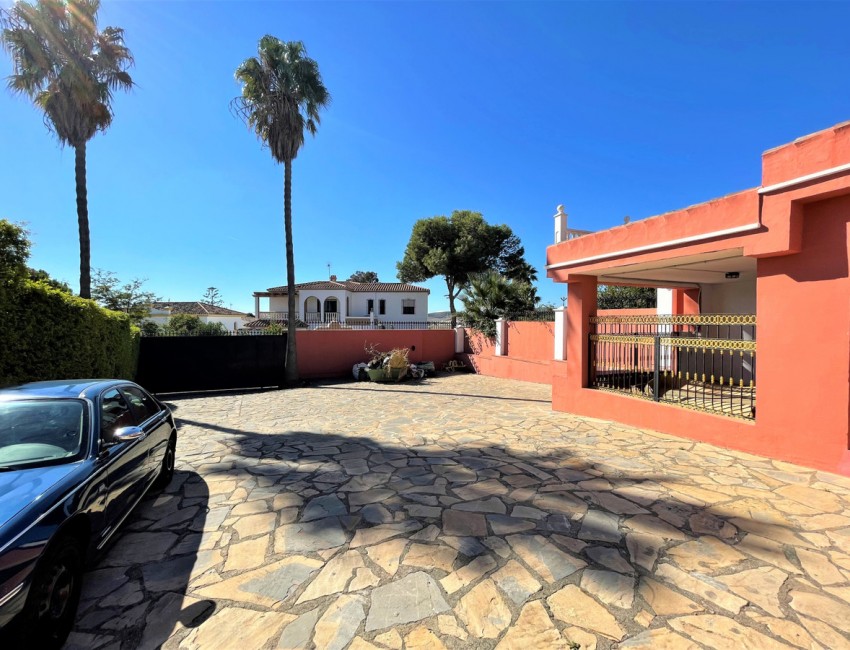 Venta · Villa / Chalet · Estepona · Costa del Sol