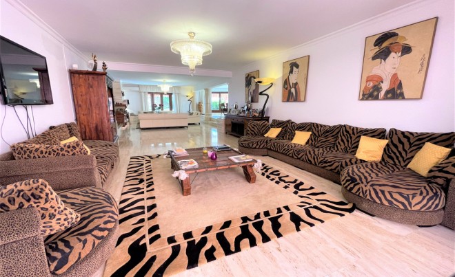 Venta · Villa / Chalet · Estepona · Costa del Sol