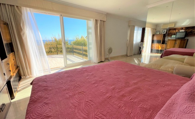 Venta · Villa / Chalet · Estepona · Costa del Sol