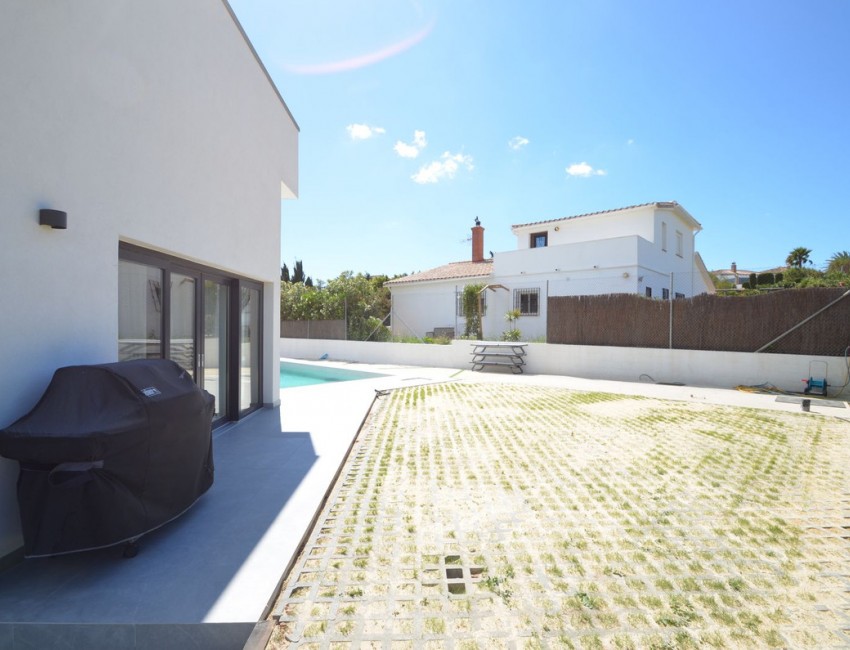 Venta · Villa / Chalet · Estepona · Costa del Sol