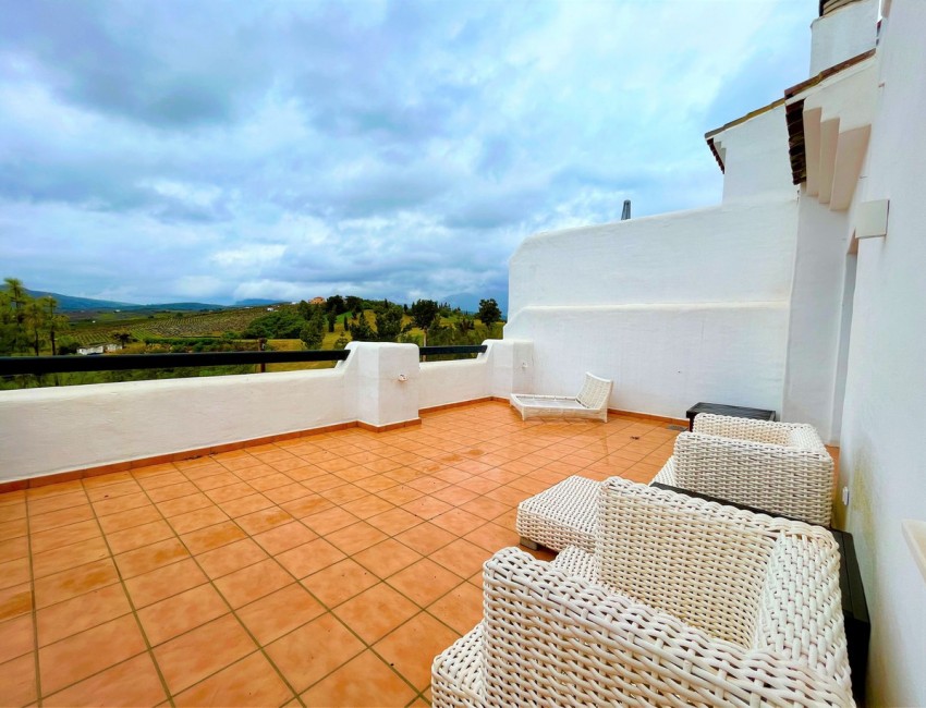 Venta · Apartamento / Piso · Casares · Costa del Sol