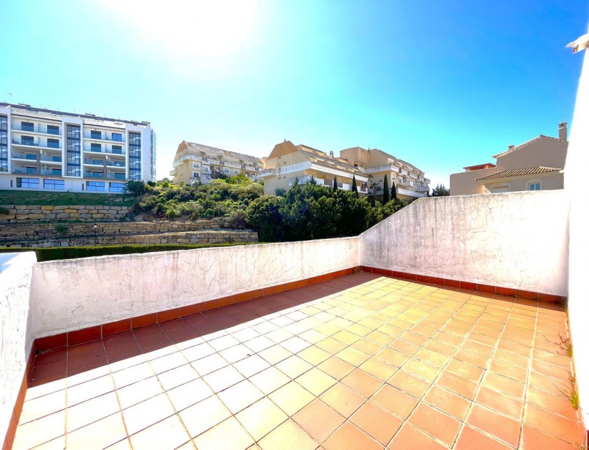 Sale · Apartment / Flat · La Duquesa · Costa del Sol