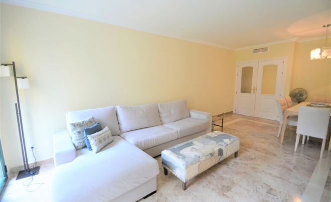 Revente · Appartement · SAN PEDRO ALCÁNTARA · Costa del Sol