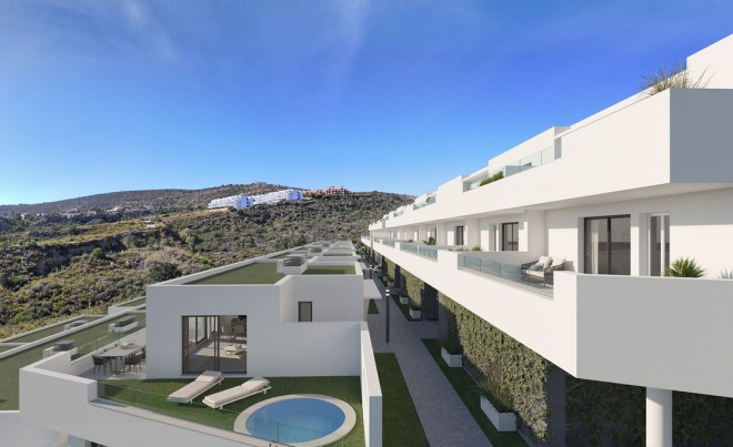 Venta · Bungalow / Adosado / Semiadosado · La Duquesa · Costa del Sol