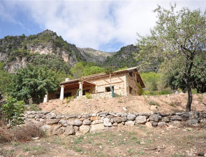 Venta · Villa / Chalet · Casares · Costa del Sol