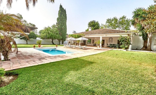 Venta · Villa / Chalet · SAN PEDRO ALCÁNTARA · Costa del Sol