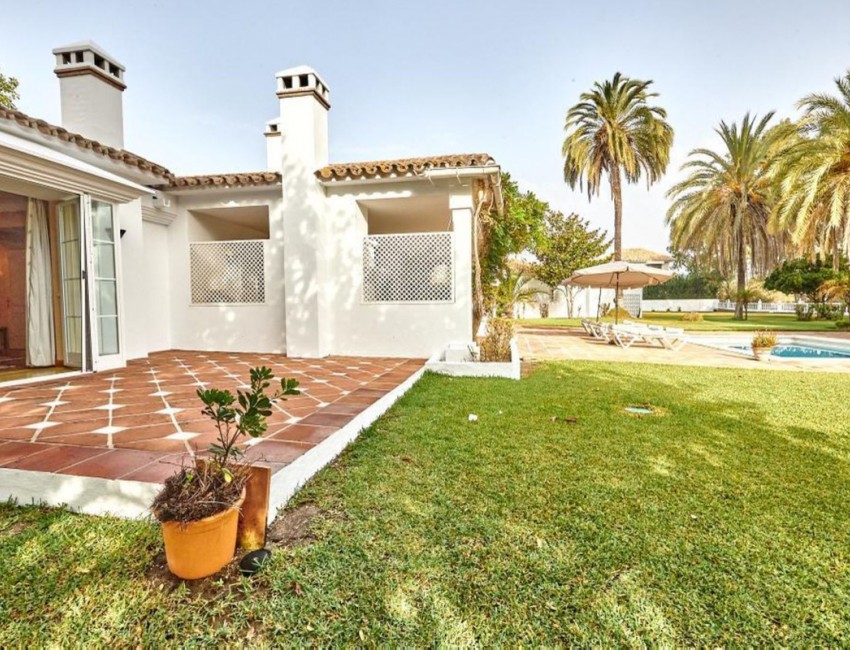 Venta · Villa / Chalet · SAN PEDRO ALCÁNTARA · Costa del Sol