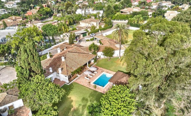 Venta · Villa / Chalet · SAN PEDRO ALCÁNTARA · Costa del Sol